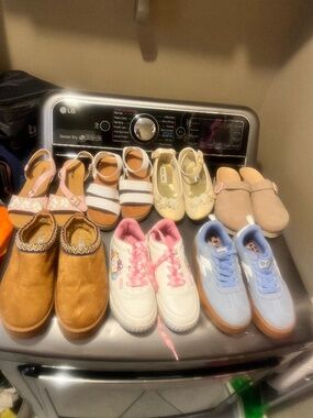 Little Girl Shoes Bundle, Size 3